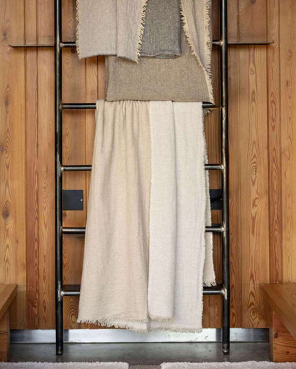 Plaid Buna en 130 X 180 - Matières recyclées -Perle ou Ivoire