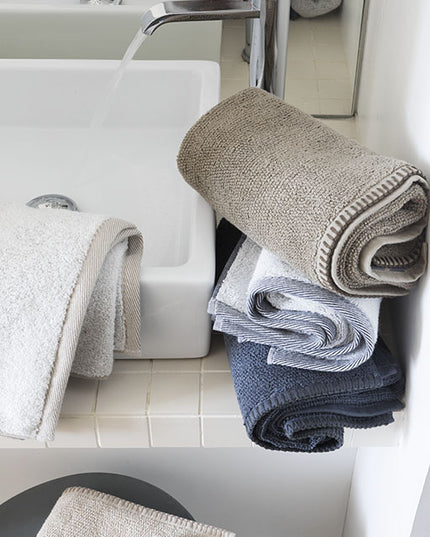 Serviette et Drap de douche/bain Bora - 100% coton - couleur lin