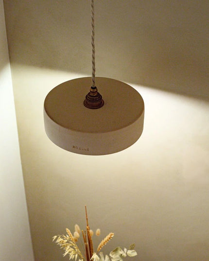 Suspension en terre cuite blanche S