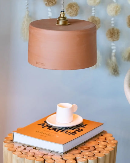 Suspension Odile en terre cuite Ocre