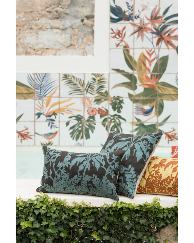 Coussin brodé Raki Carbone 45 x 45